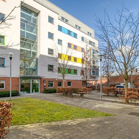 Bright & Central Studio In Luton, Sleeps 2 Luton  Esterno foto