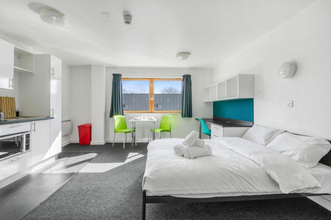 Bright & Central Studio In Luton, Sleeps 2 Luton  Esterno foto