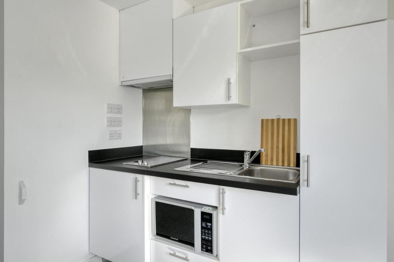 Bright & Central Studio In Luton, Sleeps 2 Luton  Esterno foto