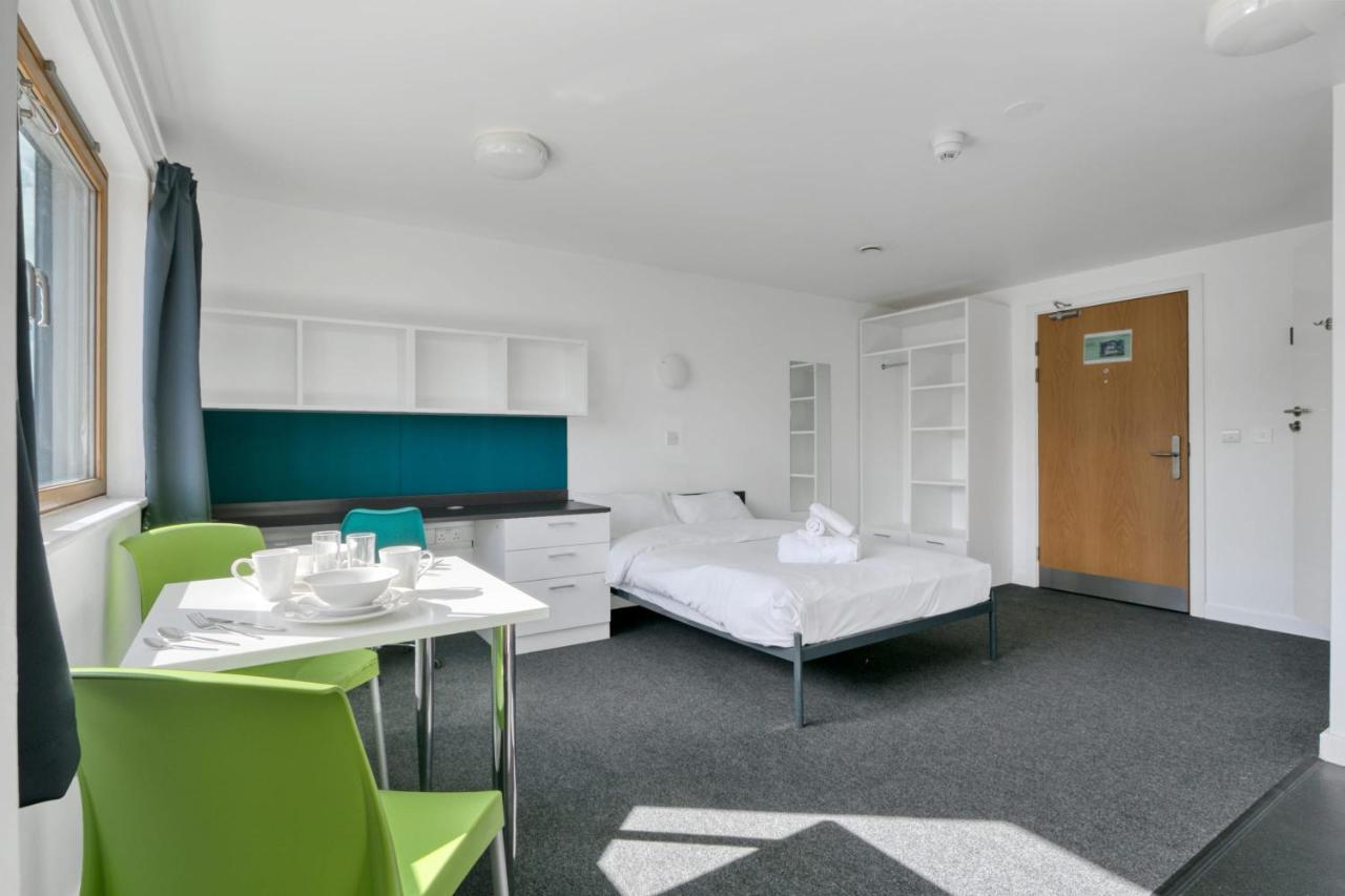 Bright & Central Studio In Luton, Sleeps 2 Luton  Esterno foto