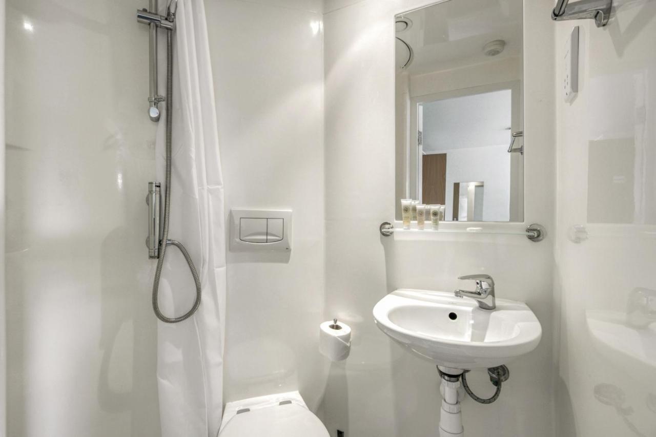 Bright & Central Studio In Luton, Sleeps 2 Luton  Esterno foto