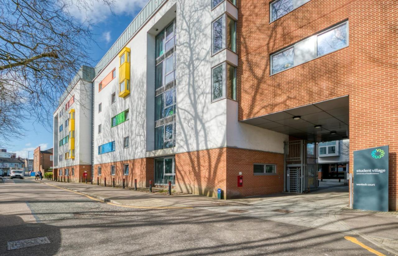 Bright & Central Studio In Luton, Sleeps 2 Luton  Esterno foto